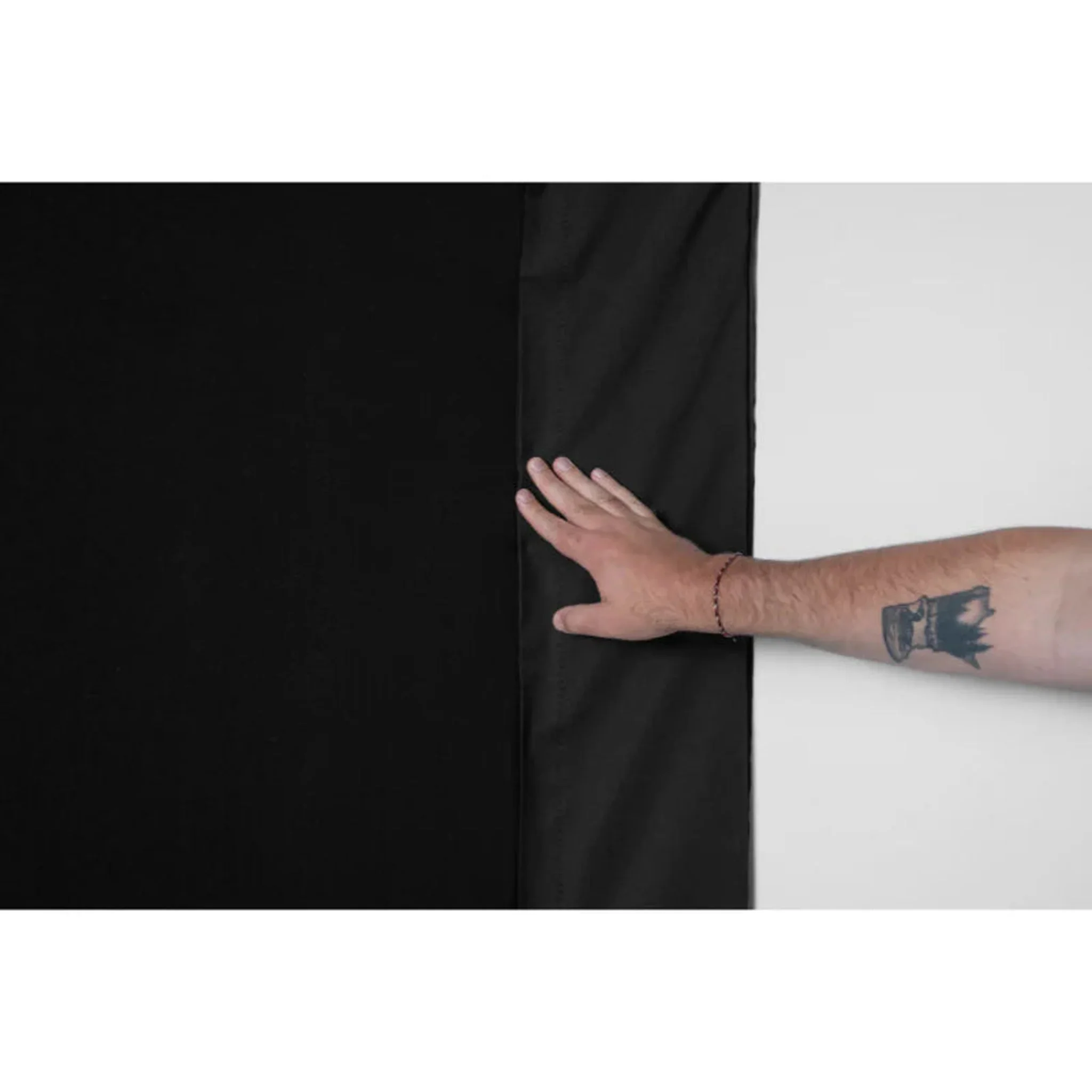 Carl's Place Pro Golf Simulator Enclosure Package - Image 11