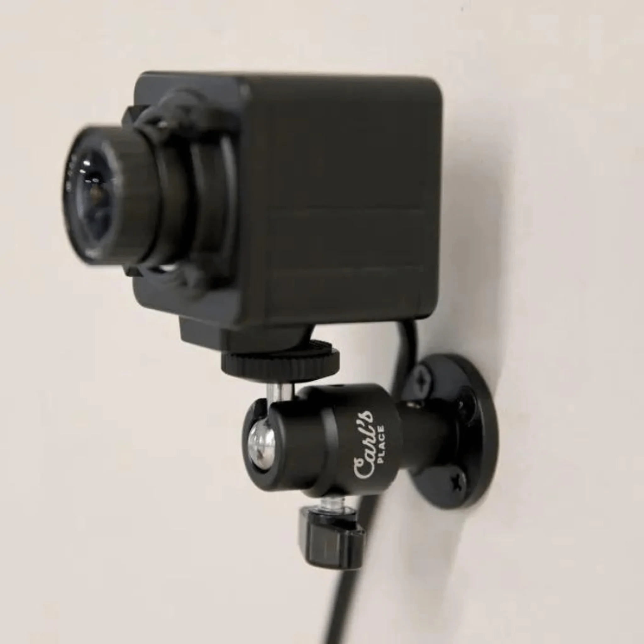 Carl's Place Golf Camera Wall Mount - Image 8